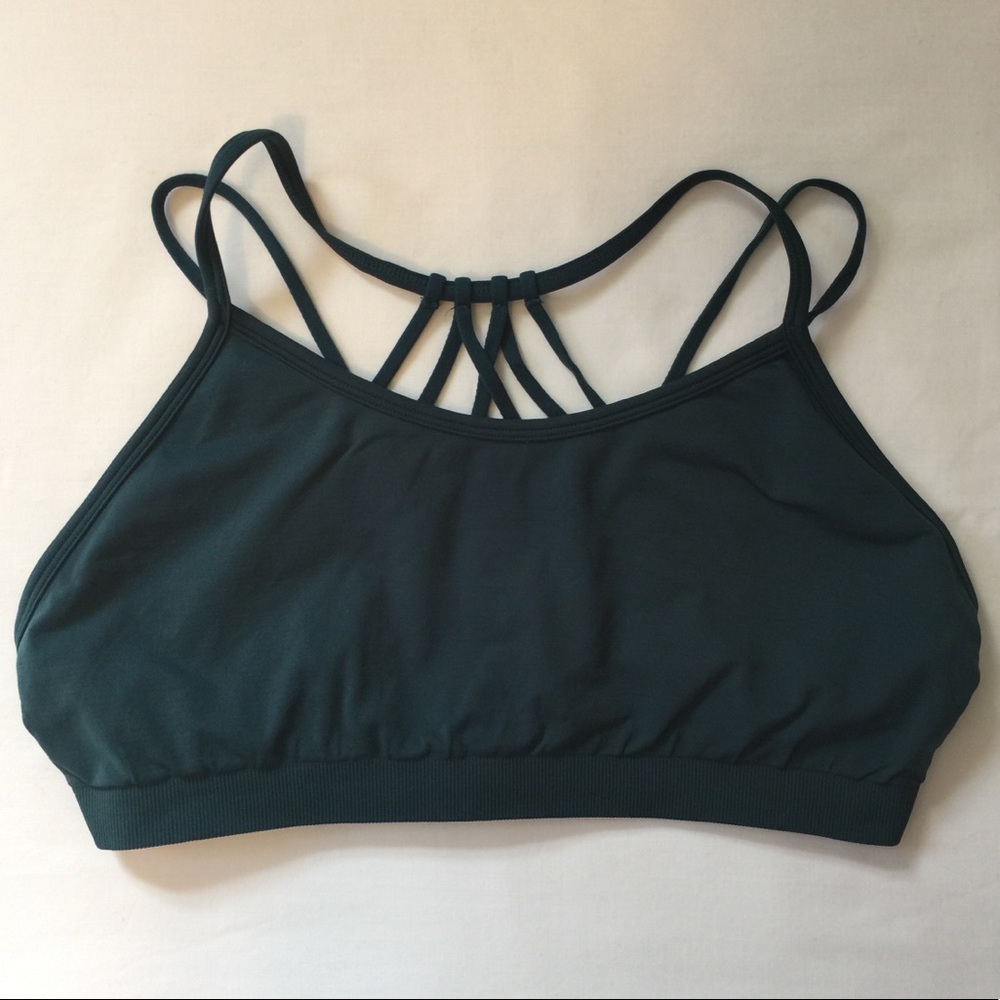 Fabletics Ava Sports Bra
